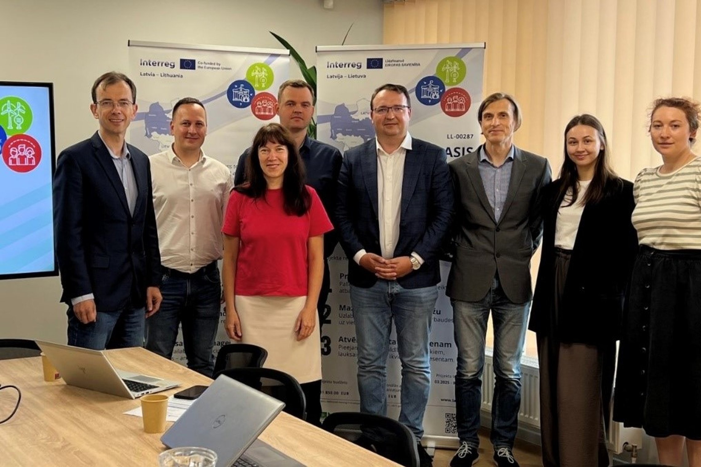 Bendra projekto dalyvių nuotrauka